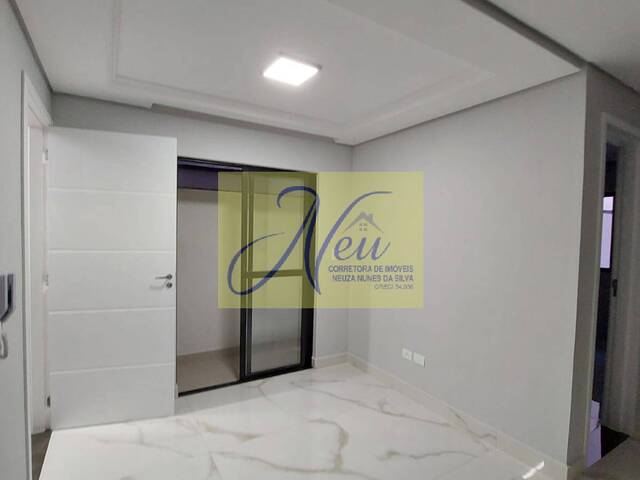 Apartamento para Venda em São José dos Pinhais - 2