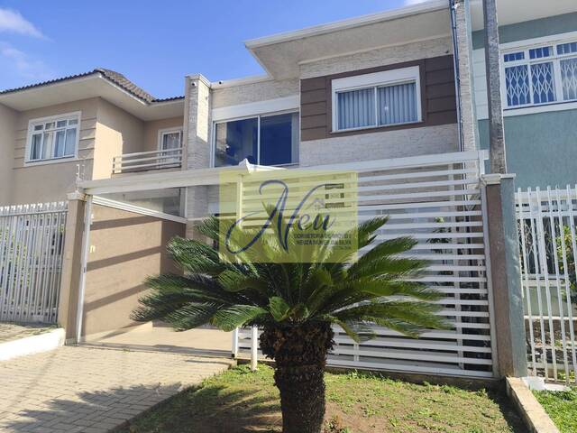 #CA2332 - Sobrado para Venda em São José dos Pinhais - PR