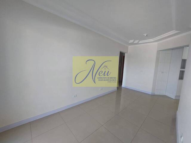 Apartamento para Venda em São José dos Pinhais - 4