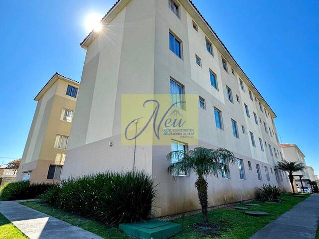 Apartamento para Venda em Curitiba - 2