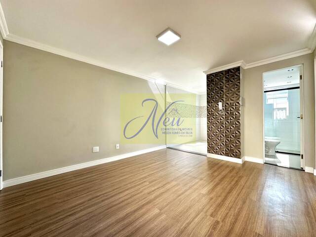 Apartamento para Venda em Curitiba - 4