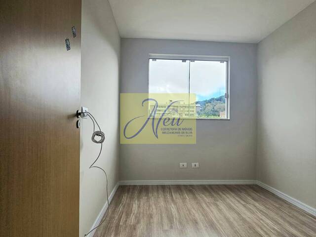 Apartamento para Venda em São José dos Pinhais - 4