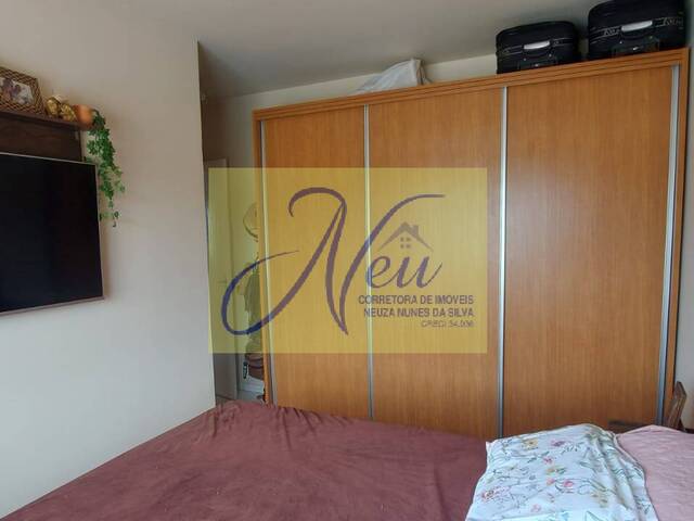 #2379 - Apartamento para Venda em São José dos Pinhais - PR