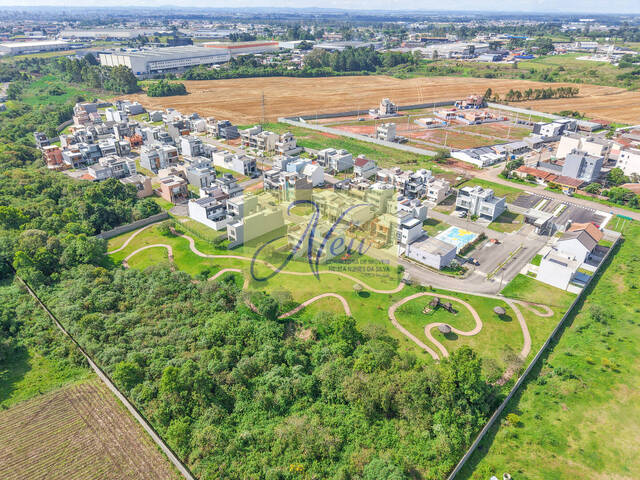Sobrado para Venda em São José dos Pinhais - 5