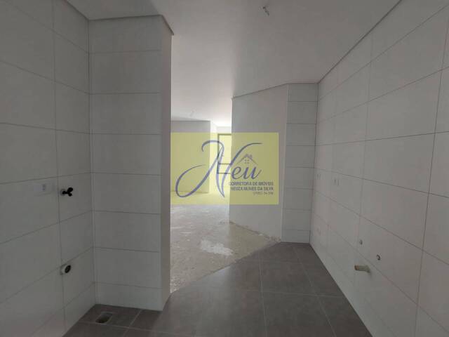 Apartamento para Venda em São José dos Pinhais - 5