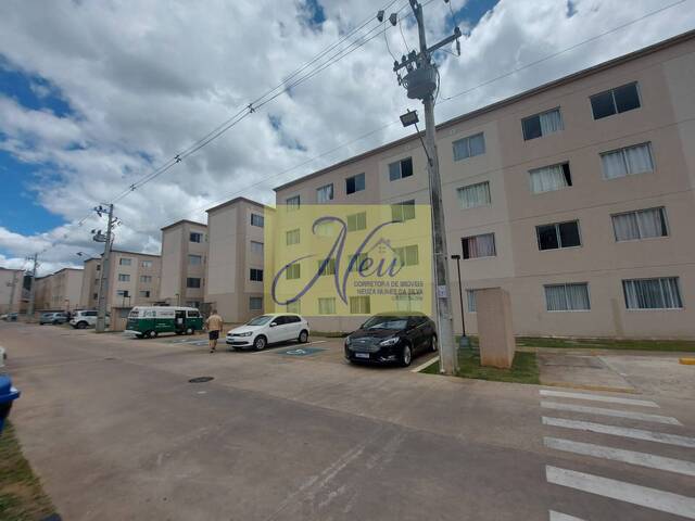 Apartamento para Venda em São José dos Pinhais - 3