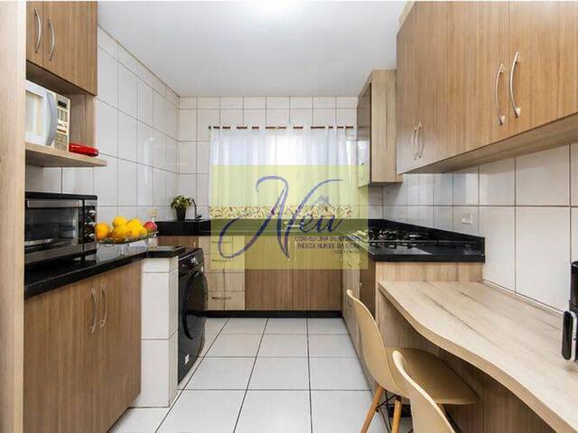 Apartamento para Venda em São José dos Pinhais - 4