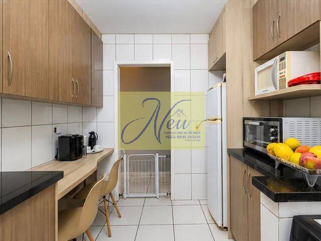 Apartamento para Venda em São José dos Pinhais - 3