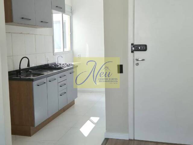 Apartamento para Venda em São José dos Pinhais - 3