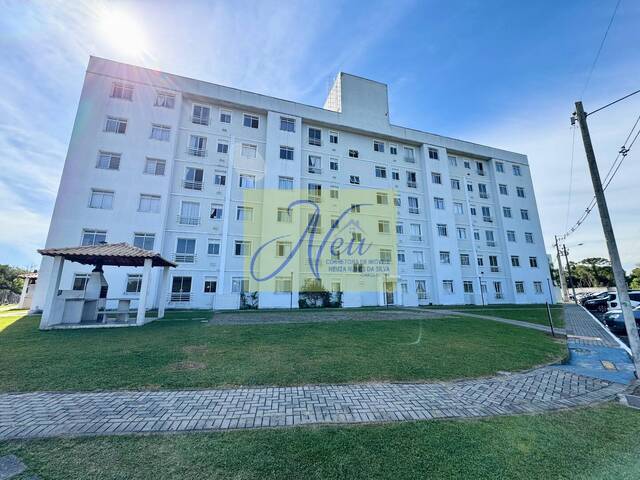 Apartamento para Venda em São José dos Pinhais - 2