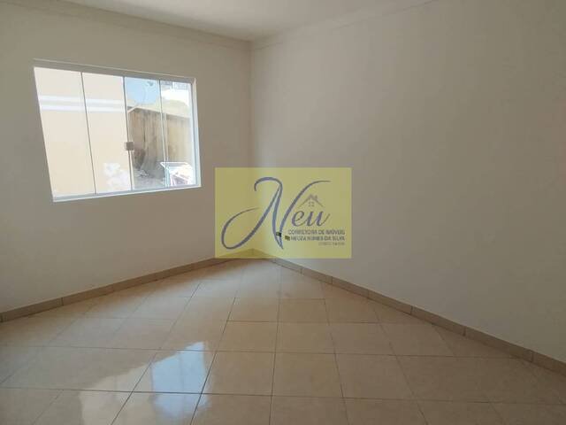 Apartamento para Venda em São José dos Pinhais - 3