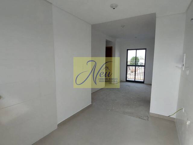Apartamento para Venda em São José dos Pinhais - 2